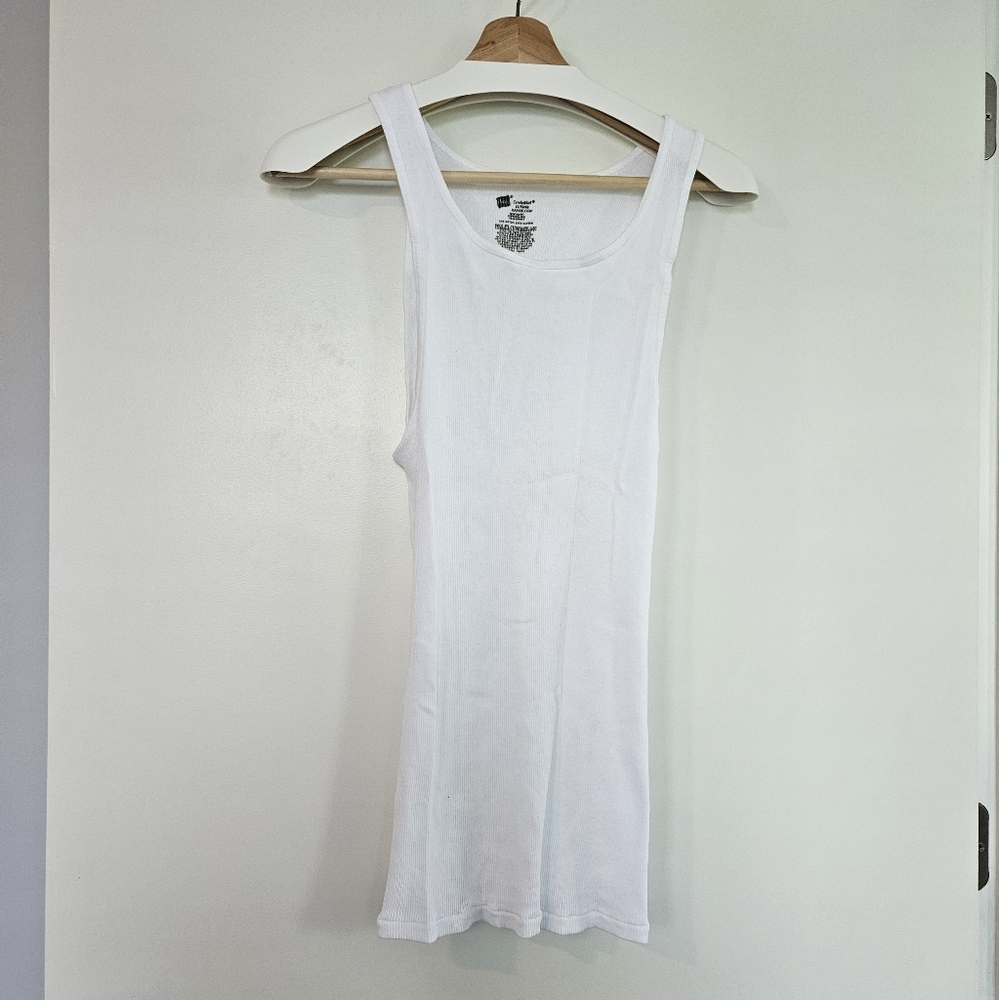 9 Men's white tank tops NWOT